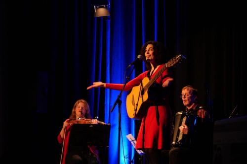 AUSSORTIERTE. Auf dieser schiefen Ebene gab es kein Halten 